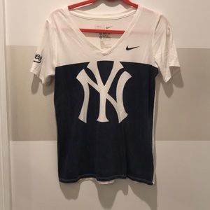 Yankees Nike tee